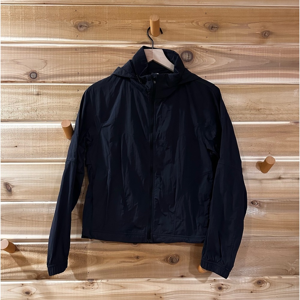 Lululemon Lightweight Windbreaker Rain Jacket
